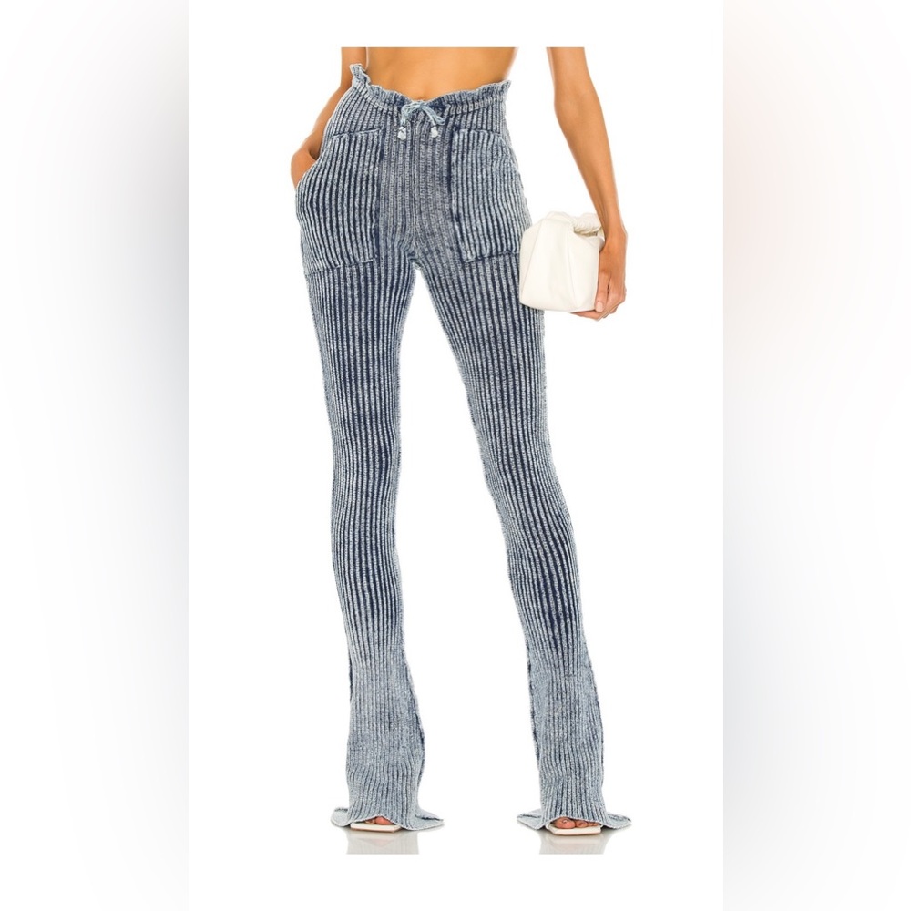 Brand new Elongators pant Size Small